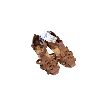 Oshkosh sandals 3