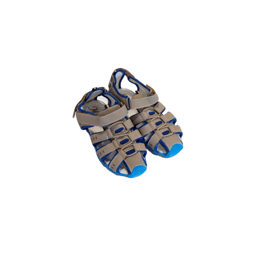 Mfangei sandals 1