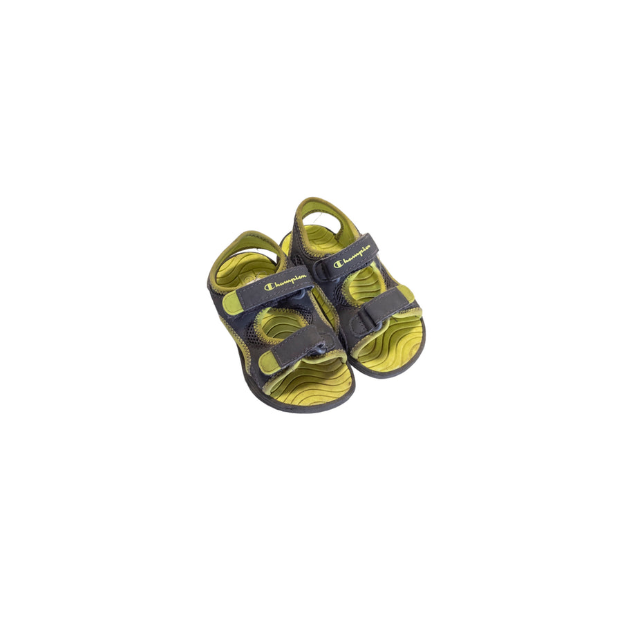 Champion sandals 7