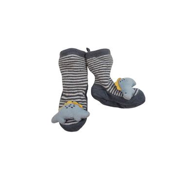 Carter's slipper socks 0-6m