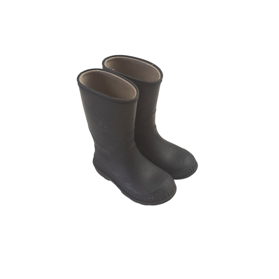 Kamik rain boots 8