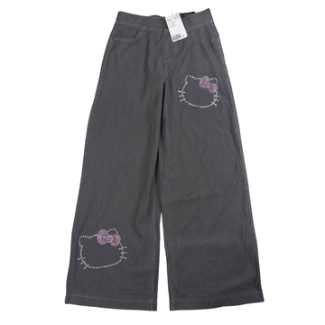 H&M x Hello Kitty jeans 16