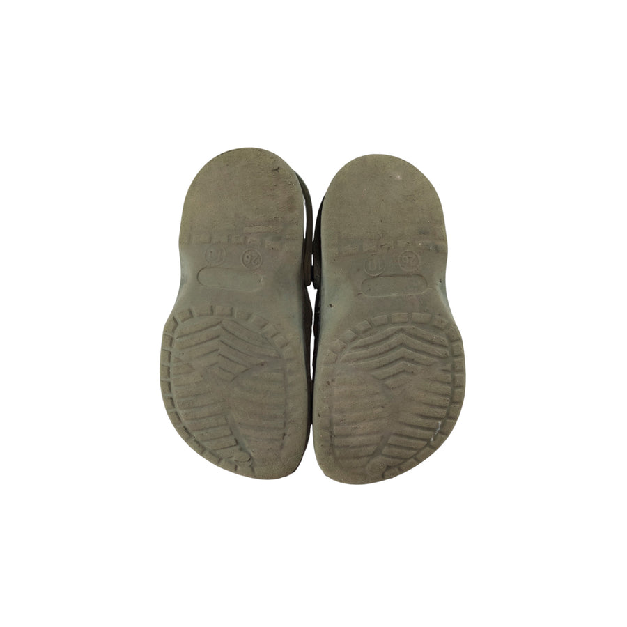 Olive clogs 10